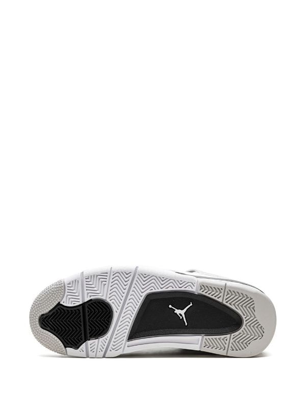 Air Jordan 4 Retro silhouette “Military Black “ - Image 4
