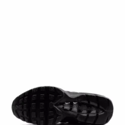 Air Max 95 Essential "Triple Black" - Image 4