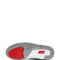 Air Jordan 3 Retro OG "Fire Red 2022" - Image 4